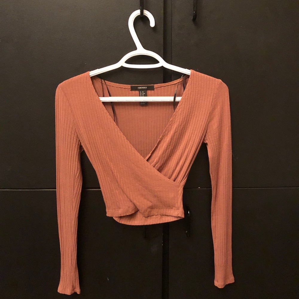 Ribbed surplice top